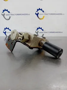 DEUTZ-FAHR AGROTRON K420 HAND FUEL LIFT PUMP 02111961, 02111897