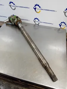 JOHN DEERE 6310 FRONT AXLE DRIVESHAFT 0501004552, AL110349, L100633, AL110876, T153720 — 4