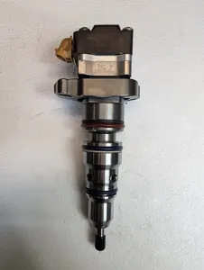 REBUILT CAT FUEL INJECTOR # 0R9348 — 2