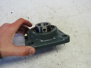 Unused Old Stock Baldor Dodge 1-1/4 Bore Flanged Bearing — 4