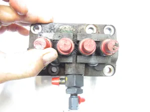 Fuel Injection Pump off 2006 Kubota V2003-T-ES Toro 100-9201 119-8043 — 5