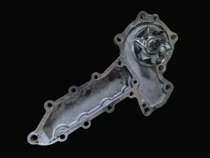 Water Pump 1552173033 Kubota V1902 Engine — 3