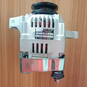 Kubota 16241-64012 Denso 100211-1670 Generator 12V — 2