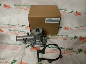 POMPA ACQUA KUBOTA 16251-73034, 16241-73034 MODELLO D1105 BOBCAT