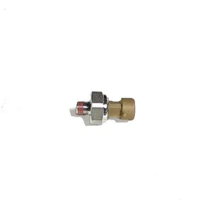 International/Navistar Oil Pressure Sensor, New (1807369C2)