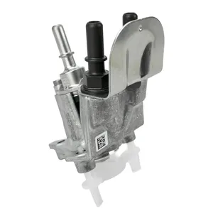 OEM Cummins & Paccar DEF Injector 2888173, 2888112, 1819798PE — 8