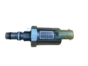 1832232c93 International Navistar DT466, MaxxForce DT Fuel Injector — 2