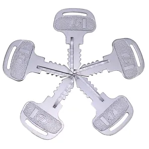 5Pcs Ignition Key 18510-63720 for Kubota Tractor M4900 M5700 M6800 M8200 M9000 — 2