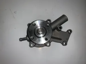 POMPA ACQUA kubota cod.19883-73030 1988373030 per motori modelli D722 D662… — 2