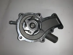 POMPA ACQUA kubota cod.19883-73030 1988373030 per motori modelli D722 D662… — 3