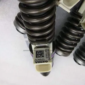 21340611 Volvo Fuel Injector for D13D Engine Volvo FM400 EC380D EC480D Excavator — 3