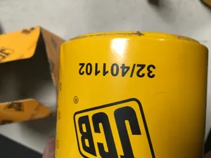 Diesel filter / Filtre à gazole, séparateur eau/gasoil JCB, moteur Perkins — 4