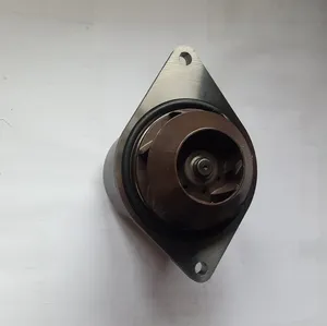 Water pump, cooling / Pompe de refroidissement Case IH moteur Cummins — 17