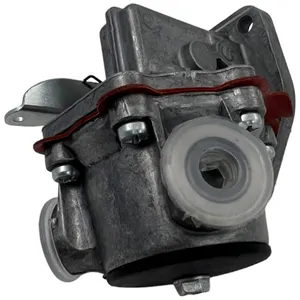 Deutz 4238003 Fuel Supply Pump For 912, 913, And 226 Diesel Engines — 3