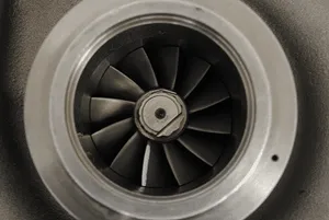 4309078RX Cummins Turbocharger HE561VE — 3