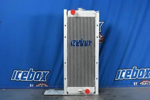 451291 - Radiator — 8