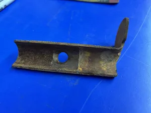Upper Bracket-standard, Ford/Nholland, Used