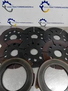FORD 7840 BRAKE DISC SET 48032945, 48032943, 83956599, 83989830, 87518036, E6NN2A097AA, E9NN2A097BA, 81866478, 83997678, 84344766, E9NN2N315CA, E9NN2N315CB — 2
