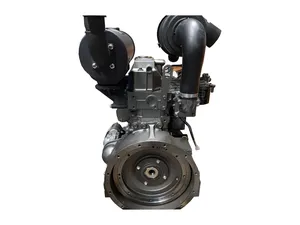 Yanmar 4TNV98-NSA2 Motor im AT — 3