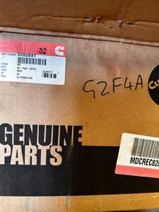 Cummins 5282841 / 8600504 24V 70A 24SI Alternator — 9