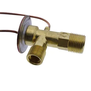 Expansion Valve 700712704 for CASE IH Windrower Tractor 8820 8840 8825 8830 8840 8850