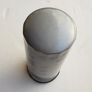 Oil filter / Filtre d’huile moteur Renault V.I. — 4
