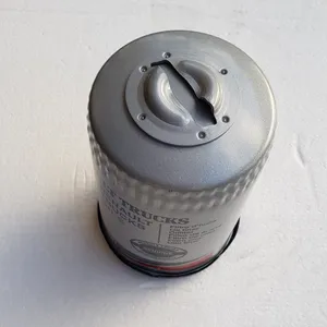Oil filter / Filtre d’huile moteur Mann Filter — 14