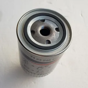 Oil filter / Filtre d’huile moteur Mann Filter — 8