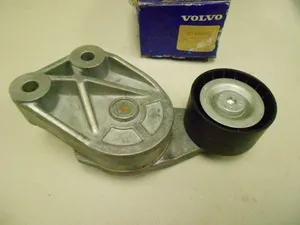 Belt Tensioner / Tendeur courroies courroie trapézoïdale à nervures
