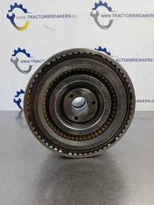 FORD 7840 PTO CLUTCH 83999544, E9NNN707AA, E0NNN751BB, 81865599, 83924794, E0NNN751BA, F0NNN751BA — 5