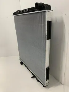 900048 - Radiator