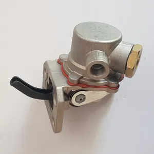 Fuel lift pump / Pompe d’alimentation JCB