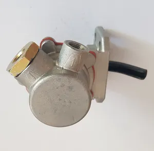 Fuel lift pump / Pompe d’alimentation JCB — 6