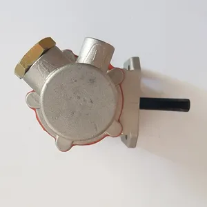 Fuel lift pump / Pompe d’alimentation JCB — 7