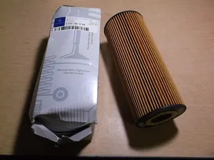Engine oil filter / Filtre à huile moteur Mercedes-Benz — 5