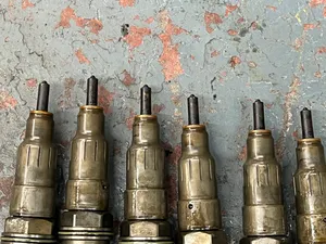 2013 Detroit DD13 BOSCH 0150 Fuel Injector A4710700387 — 5
