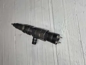 BOSCH FUEL INJECTOR MERCEDES BENZ A4720701187 — 2