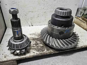 Crown & Pinion ASSY., John Deere, Used