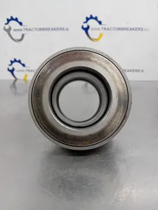 JOHN DEERE 3130 RELEASE BEARING CARRIER AL27231 — 5