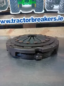 JOHN DEERE 3050 CLUTCH PRESSURE PLATE & DISC AL68485, AL59324, AL65891, AL67184 — 2