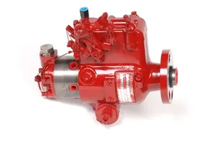 International 1026 Tractor Pump