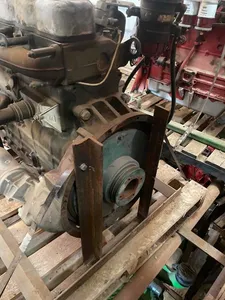 742 Ccil, Isuzu, Used — 5