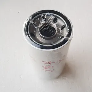 Oil filter / Filtre à huile Fleetguard LF3620 — 6