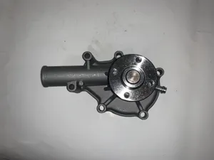 Pompa Acqua KUBOTA  16241-73030, 16259-73030 per modelli D905 D1005 D1105 v1505 — 3