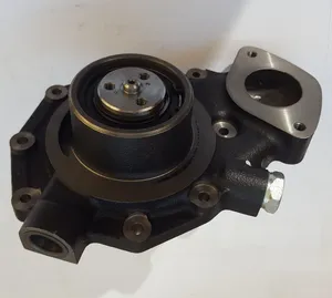 Water pump, cooling / Pompe de refroidissement John Deere — 12