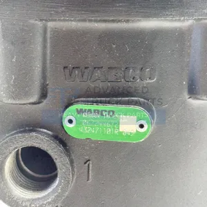 Genuine Wabco Plus Series Single Air Dryer For Cascadia Freightliner — 3