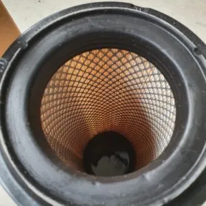 Air filter / Filtre à air Hifi-Filter SA 16579 — 4