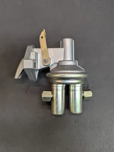 NEW JOHN DEERE 6068T FUEL TRANSFER PUMP # RE42211