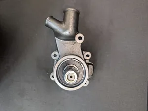 PERKINS 4.236 WATER PUMP # U5MW0108 — 4