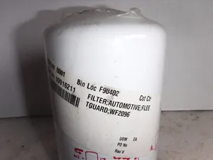 Engine Coolant, Filter / Filtre liquide de refroidissement — 4